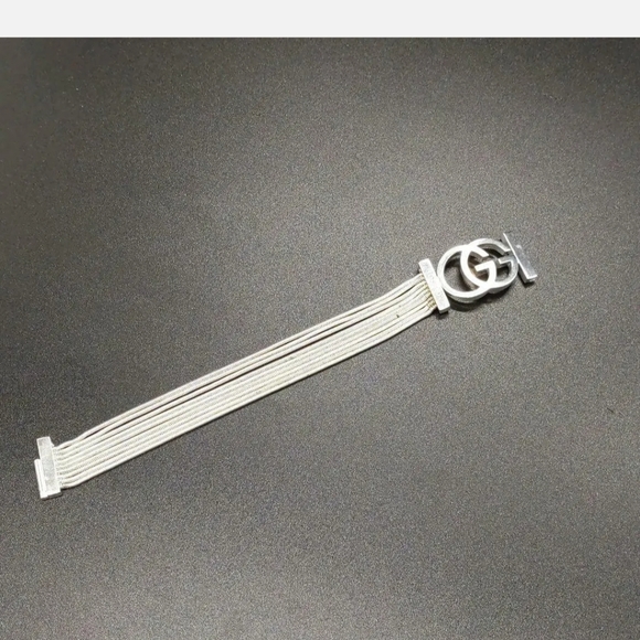 SALE!!! GUCCI DOUBLE GG BRACELET! π€© 6.7 inches - Picture 4 of 15
